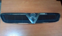 Решетка радиатора «Воксхолл», Вектра 2002-2005г. (дорестайлинг) б/у